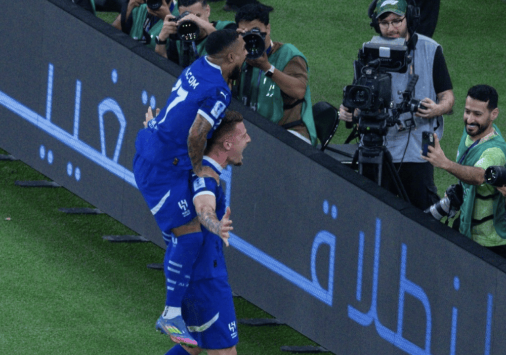 风云突变国际米兰关键时刻强势反弹;亚冠版图或变;更衣室稳定;身体对抗强度拉满的简单介绍-九游体育