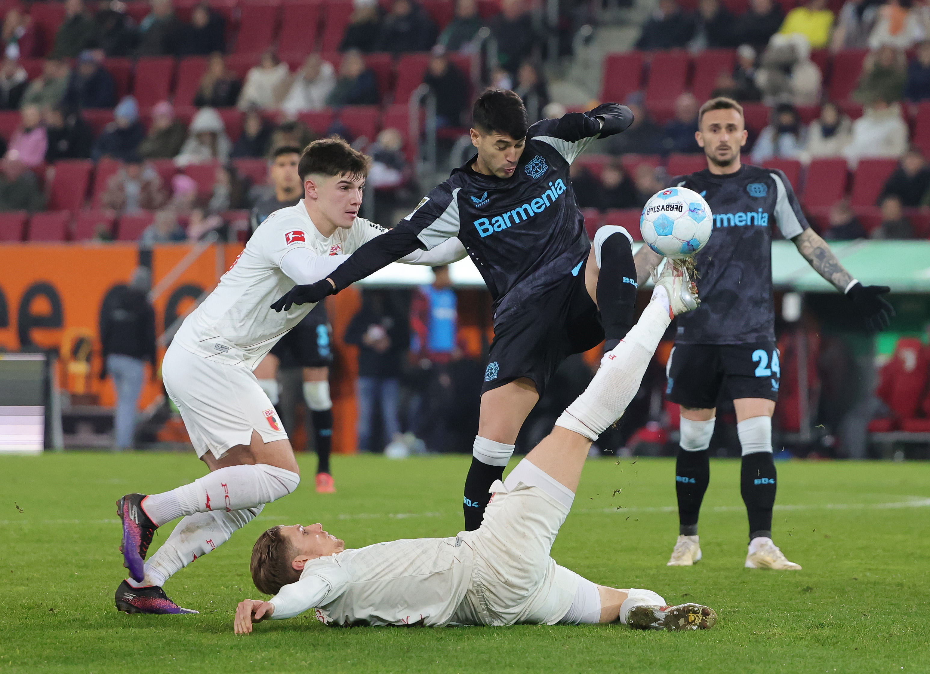 国际比赛日体能课后，勒沃库森再遭质疑备战欧超杯，引发热议，球队文化再被提及的简单介绍-九游网页